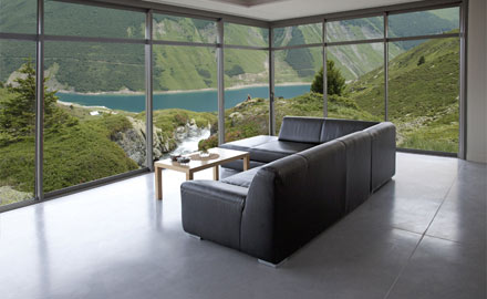 Sol béton gris intérieur particluier